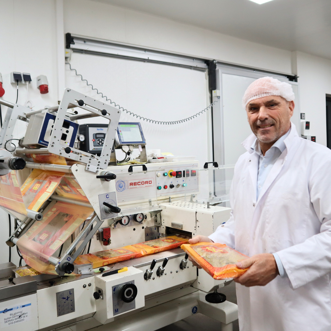 Verpakkingsmachine_folie_Arno_Mei_Sum